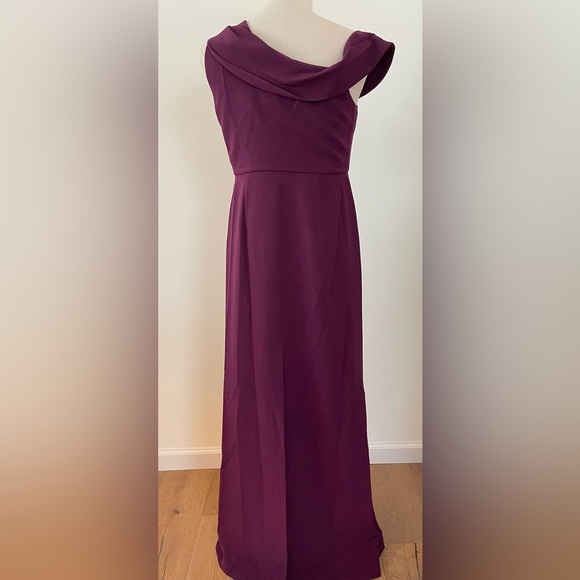 Sachin & Babi | Davis Cold Shoulder Gown | Plum Purple | Women’s 12 - Picture 7 of 7